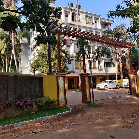 Luxury 2Bhk Apartment Near Calangute Baga Beach With Pool Esterno foto